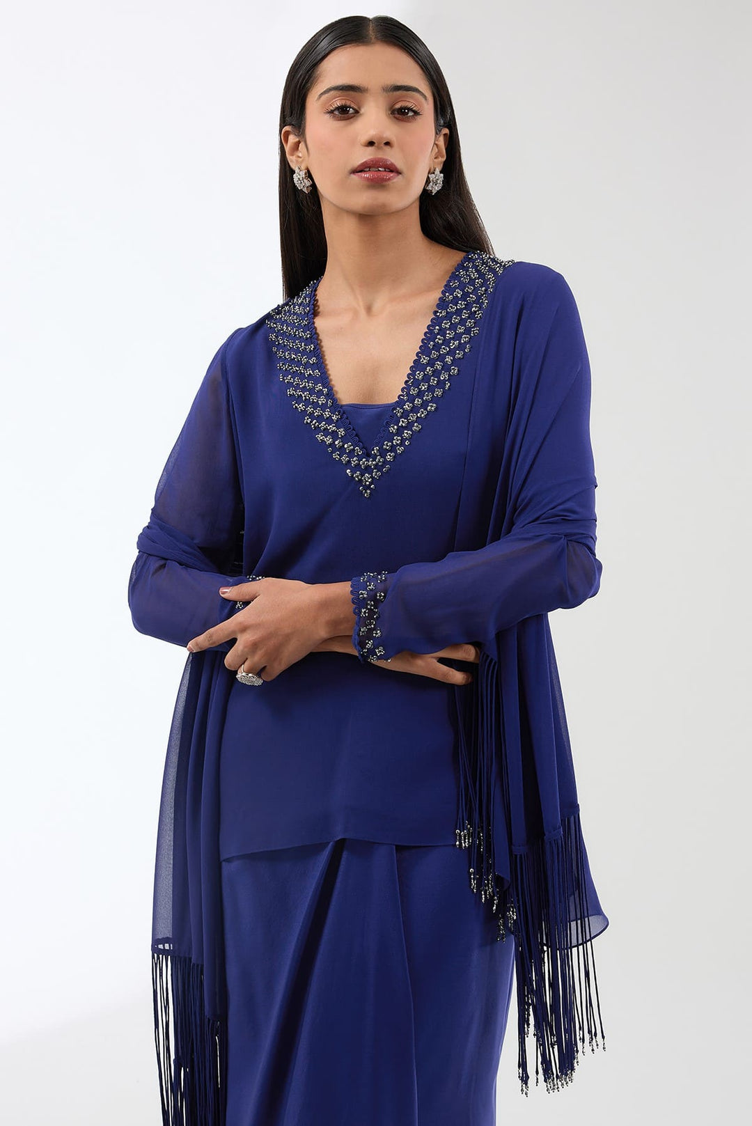 Embroiderd Short Kurti With Deape Skirt And Beaded Tassel Stole