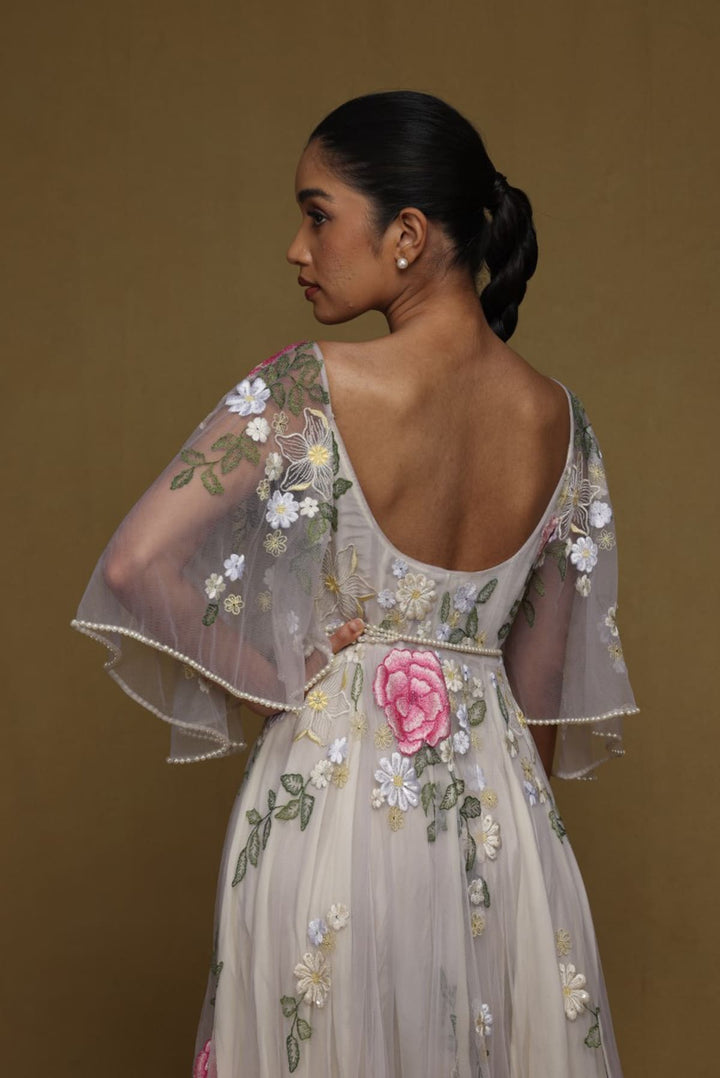 Multifloral gown with pearl belt