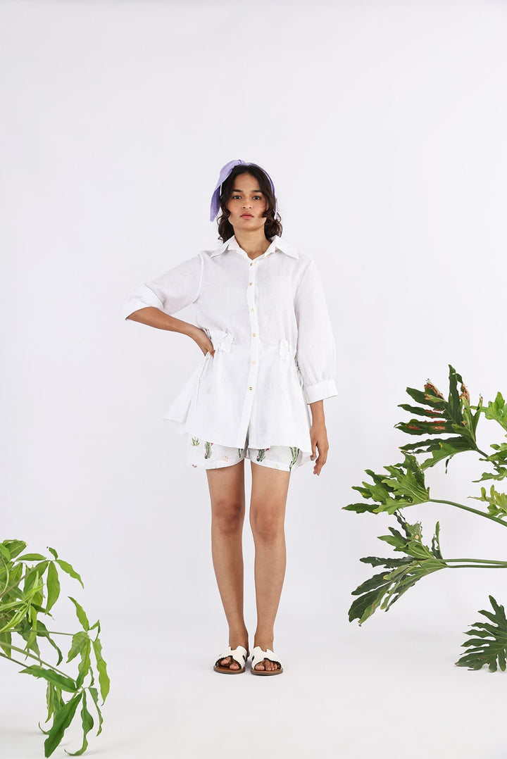 The Senecio Back Applique Shirt