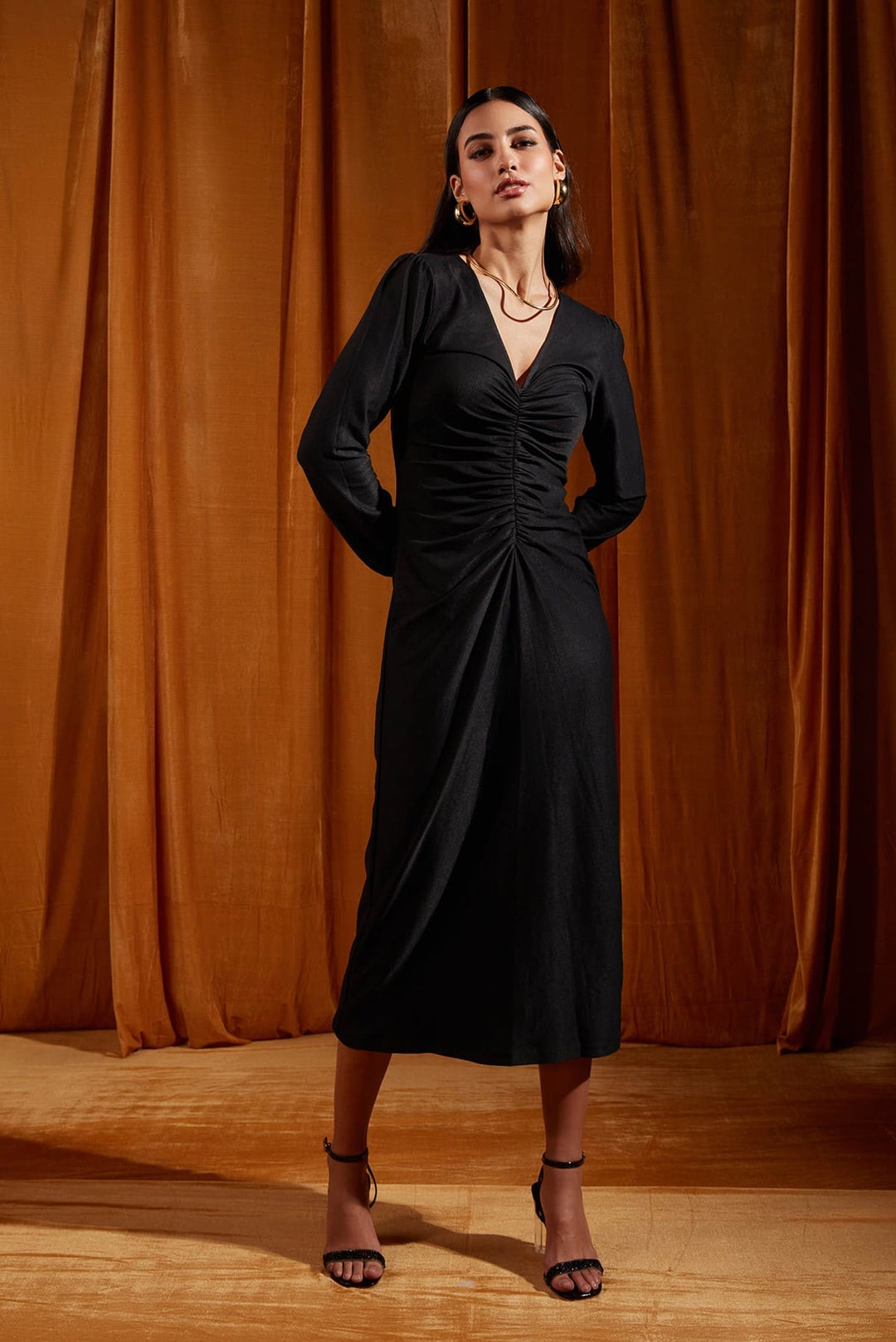 Black Ruched Full Sleeve Midi Dress